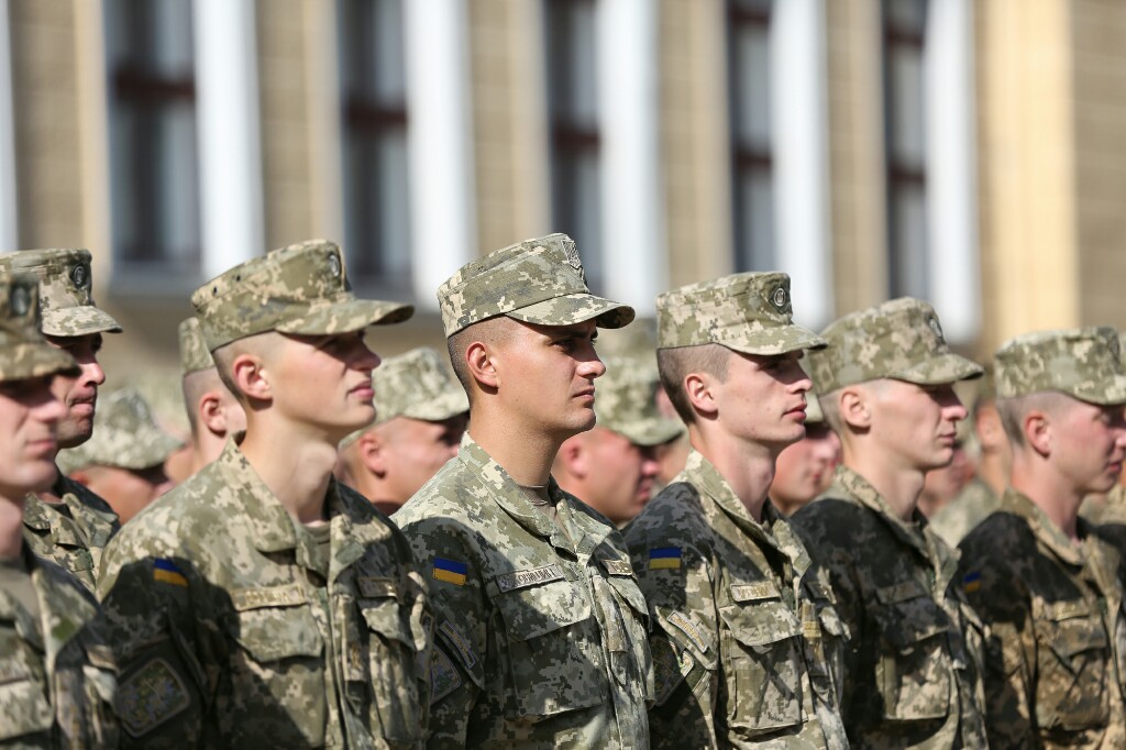 Глава держави присвоїв статус Національної Академії сухопутних військ імені гетьмана Петра Сагайдачного