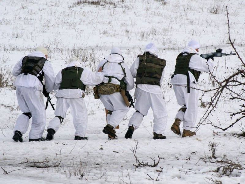 В оперативно-тактичному угрупованні “Луганськ” проведений конкурс на кращого військового розвідника