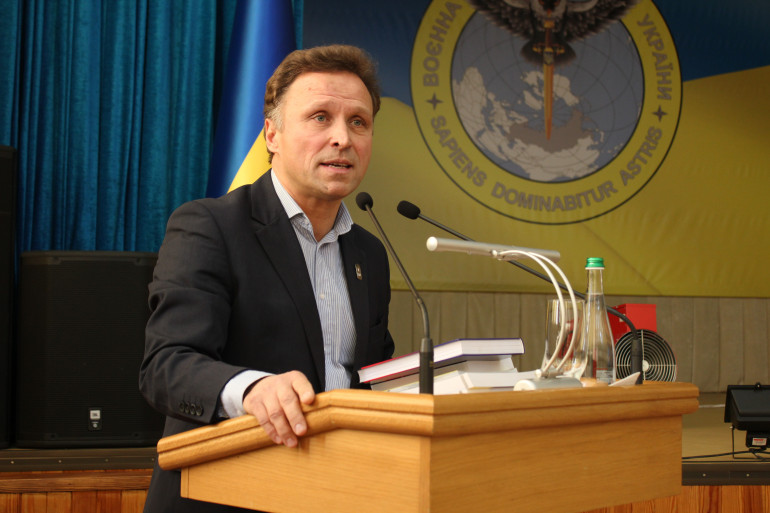 Discussion of the Revolution of Dignity at the Defence Intelligence of Ukraine