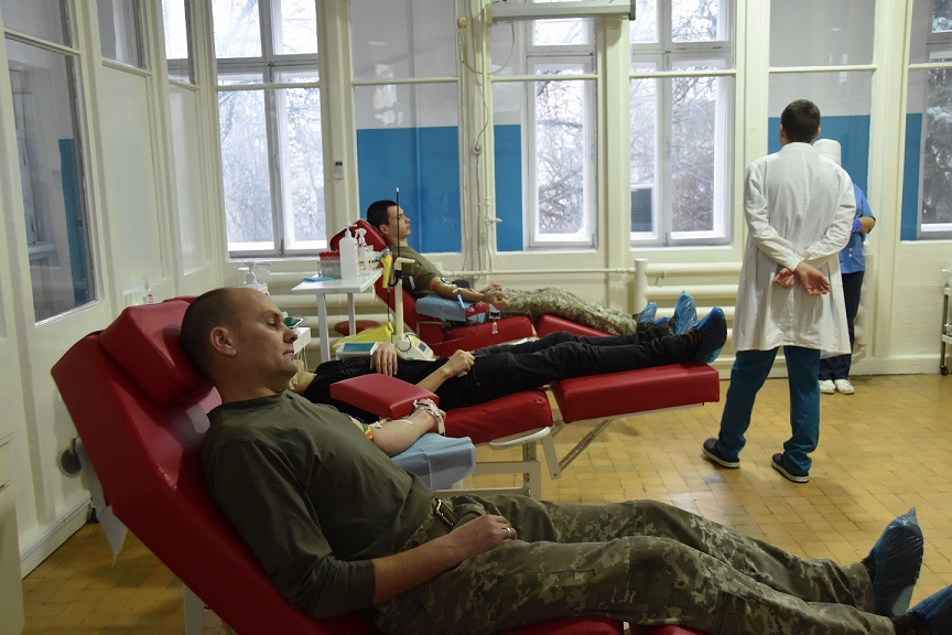 Розвідники Чернігівського гарнізону приєдналися до Всеукраїнської акції “Брати по крові”