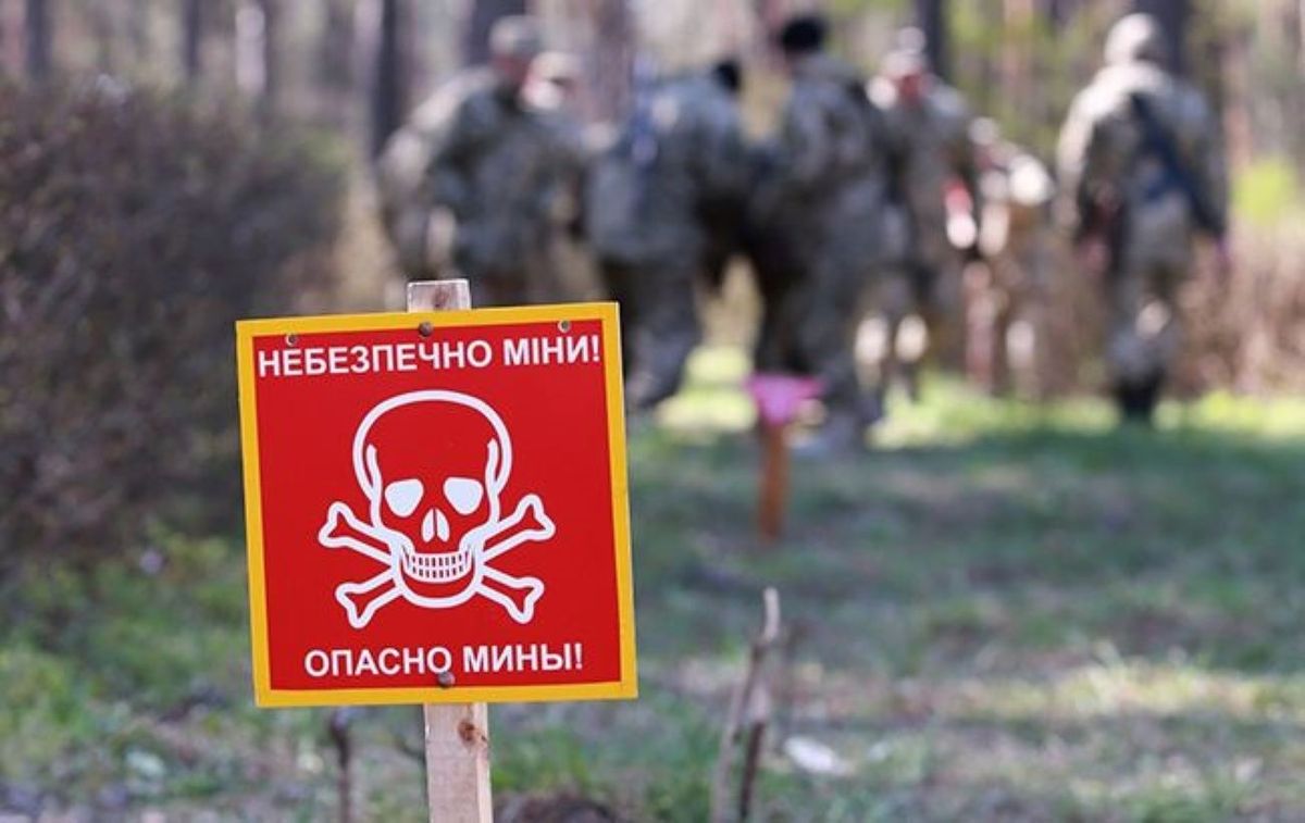 Russia Continues Filling Donbas with Explosives