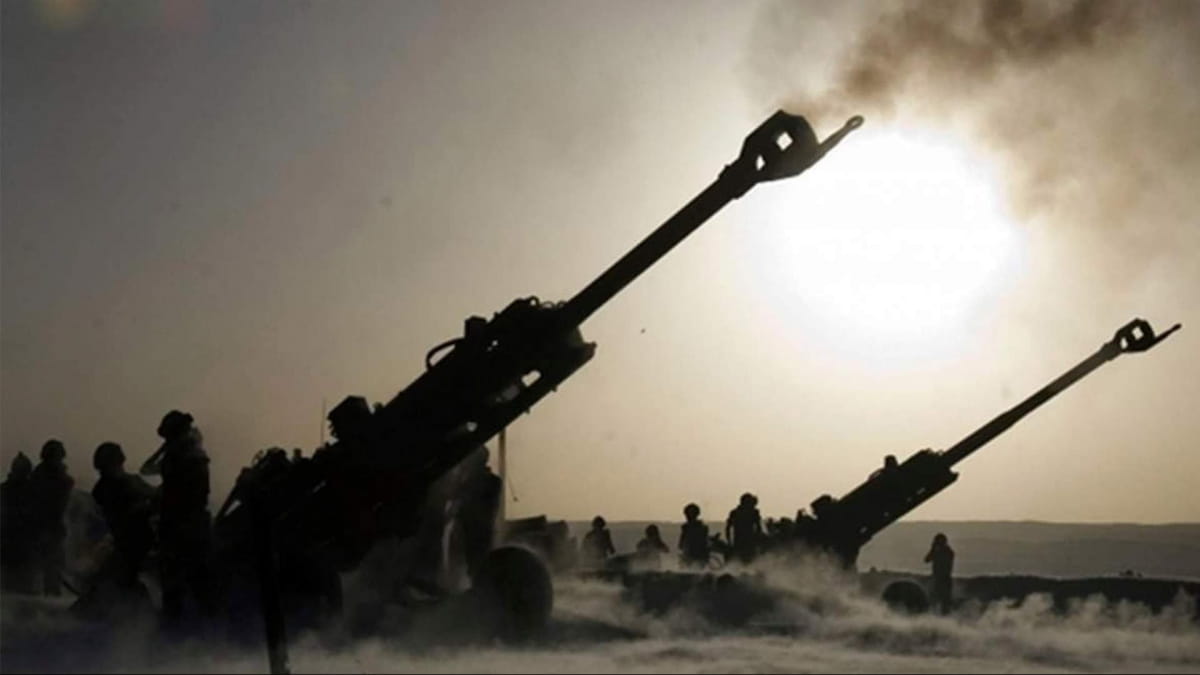 Російські окупаційні війська продовжують обстрілювати українські позиції з важкої артилерії