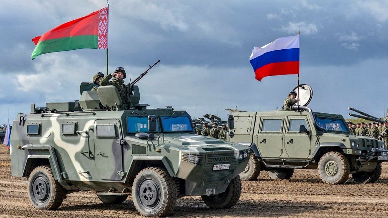 Росія збільшує військову присутність в Білорусі
